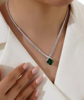 گردنبند نگینی مجلسی طرح جواهر زنانه