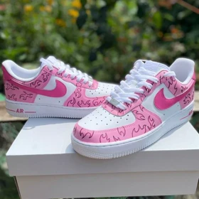 کفش اسپرت نایک ایرفورس مدل air force طرح hot pink nike تک سایز