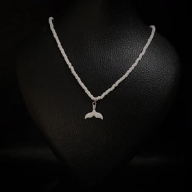 گردنبند دم وال D50