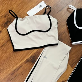 ست ورزشی زنانه الو یوگا Alo Yoga