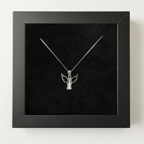 گردنبند نقره دخترانه فرشته نگین‌دار