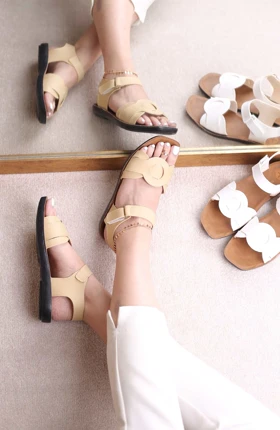 کفش صندل رکابدار زنانه شانا 0016