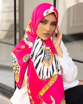 روسری ابریشم نوبل