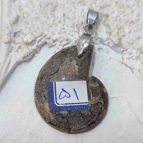 گردنبند آمونیت اصل کد (همراه با زنجیر استیل و بند چرمی)51