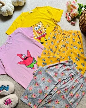 تی‌شرت و شلوار نخ و پنبه