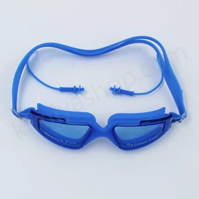 عینک شنای اسپیدو آبی با گوشگیر، محافظ UV و لنز ضد بخار