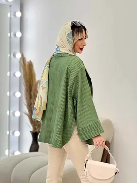مانتو هلالی بغل چاک