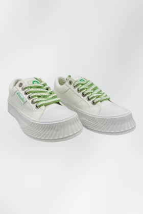 کفش پیاده روی زنانه benetton