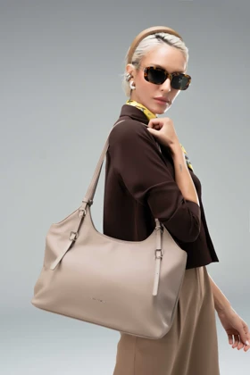 کیف دستی زنانه چرم مصنوعی دسته دار دیوید جونز DAVIDJONES (خاکی)