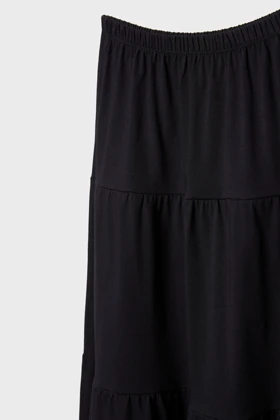 دامن زنانه اورجینال استرادیواریوس stradivarius