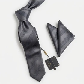 کراوات و پوشت دستدوز طرح اریب افکت دار برند Massimo Dutti (طوسی)