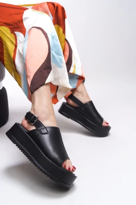 صندل زنانه ریکان riccon