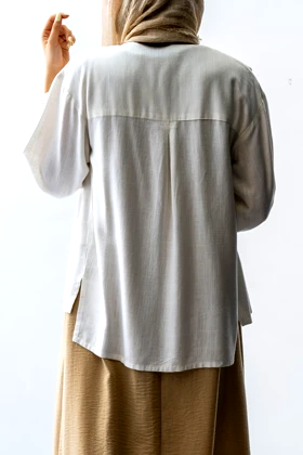 شومیز باکسی یقه گرد جیب‌دار زنانه