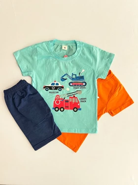 تیشرت شلوارک پسرانه طرح ماشین 7126