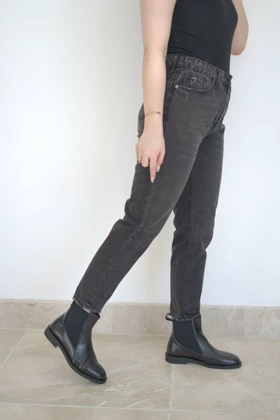 شلوار جین مام فیتM04