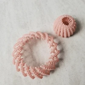 گیره چنگکی گوجه ای مو شمعی دخترانه طرح مخملی برامده