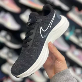 کفش راحتی زنانه نایکی مدل پلاس مشکی