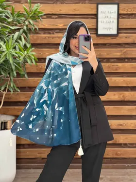 شال حریر نخ طرح برگ منگوله‌دار