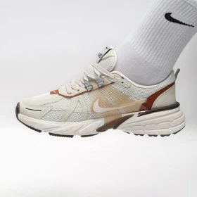 کفش و کتانی مردانه و زنانه مدل نایک NIKE V2K رنگ کرم کد 41423