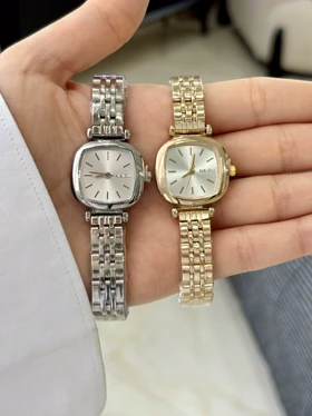 ساعت نایدو زنانه صفحه مربع کلاسیک