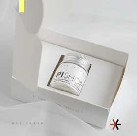 کرم دور چشم شب