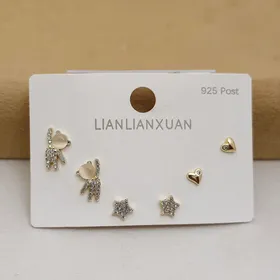 پک گوشواره نگین‌دار هوری با آبکاری نقره925 رنگ گلد