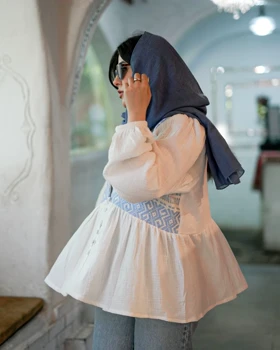مانتو عروسکی