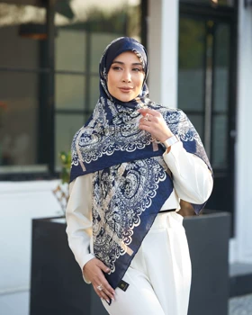 روسری ابریشم ژاکارد قواره 140 30198 (سرمه ای)