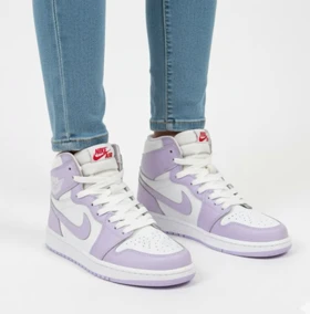 کتانی جردن وان ساق‌دار زنانه سفید بنفش