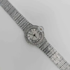 ساعت مچی زنانه مجلسی ریلانس Riluns نگین‌دار با موتور کوارتز