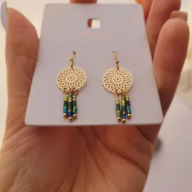 گوشواره آویز حصیری با سنگ سبز