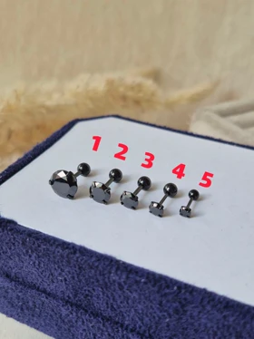 پیرسینگ گوش نگین گرد مشکی