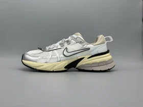 کتانی نایکی وی2کی ران کروم مستر/Nike V2K chrome