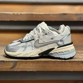 کتانی زنانه وی تو کی