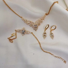 سرویس کامل برند شین مدل «خورشید توری» | آبکاری طلا 24 عیار با گارانتی 1 ساله