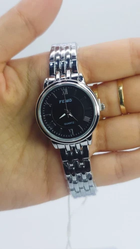 ساعت مچی زنانه فیوو Feiwo با طراحی مینیمال و موتور کوارتز