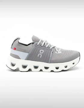 کتانی دویدن Unisex آن رانینگ Cloudswift 4 U