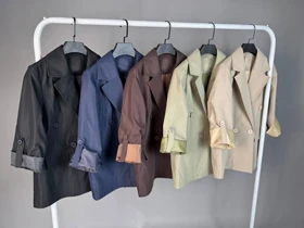 بارانی زنانه مدل 4 دکمه زارا (Zara) قد 70 آستردار