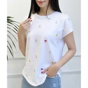 تیشرت گل‌دار اورسای