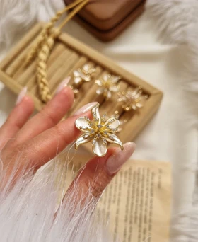 انگشتر میناکاری گل A5