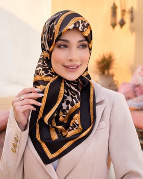 روسری کاریان ابرریشم کجراه (سایز 90) 30106