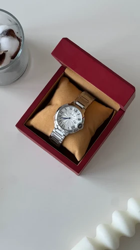 ساعت کارتیر ballon blue