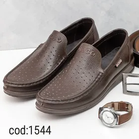 کفش چرم طبیعی تبریز مردانه کالج قهوه ای رویه سوراخ دار