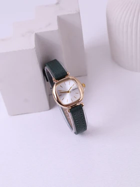 ساعت زنانه نایدو چرمی کد W404 (سبز)