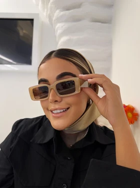 عینک MIU MIU