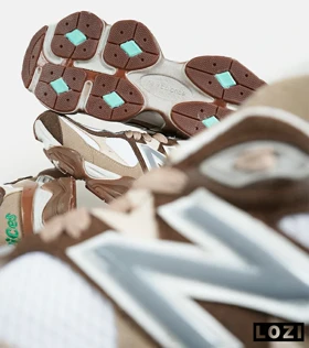 کفش کتانی قهوه ای NEW BALANCE 9060