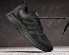 کتانی آدیداس مشکی سایز زنانه و مردانه