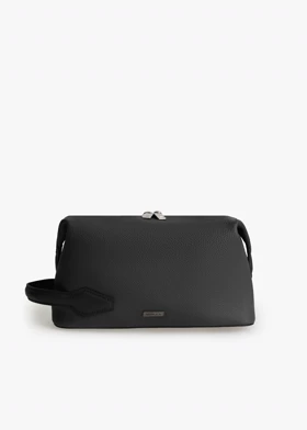کیف چرم Dopp Kit