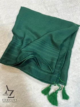 روسری نخی ساده سایز 120 سبز تیره مناسب تابستان