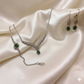 سرویس کامل برند شین مدل «ملکه زمرد» | نگین سبز کلمبیایی با گارانتی 1 ساله